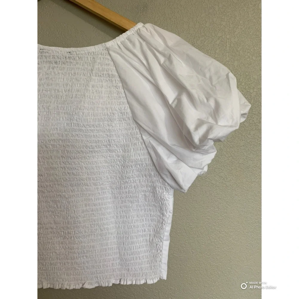 J Crew Size 10 White Cropped Fitted Puff Sleeve Blouse Top  Smocked Back NWT - Picture 8 of 17
